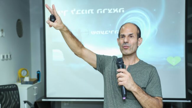 שיפור מתמיד להשגת מטרות. איך להצטיין